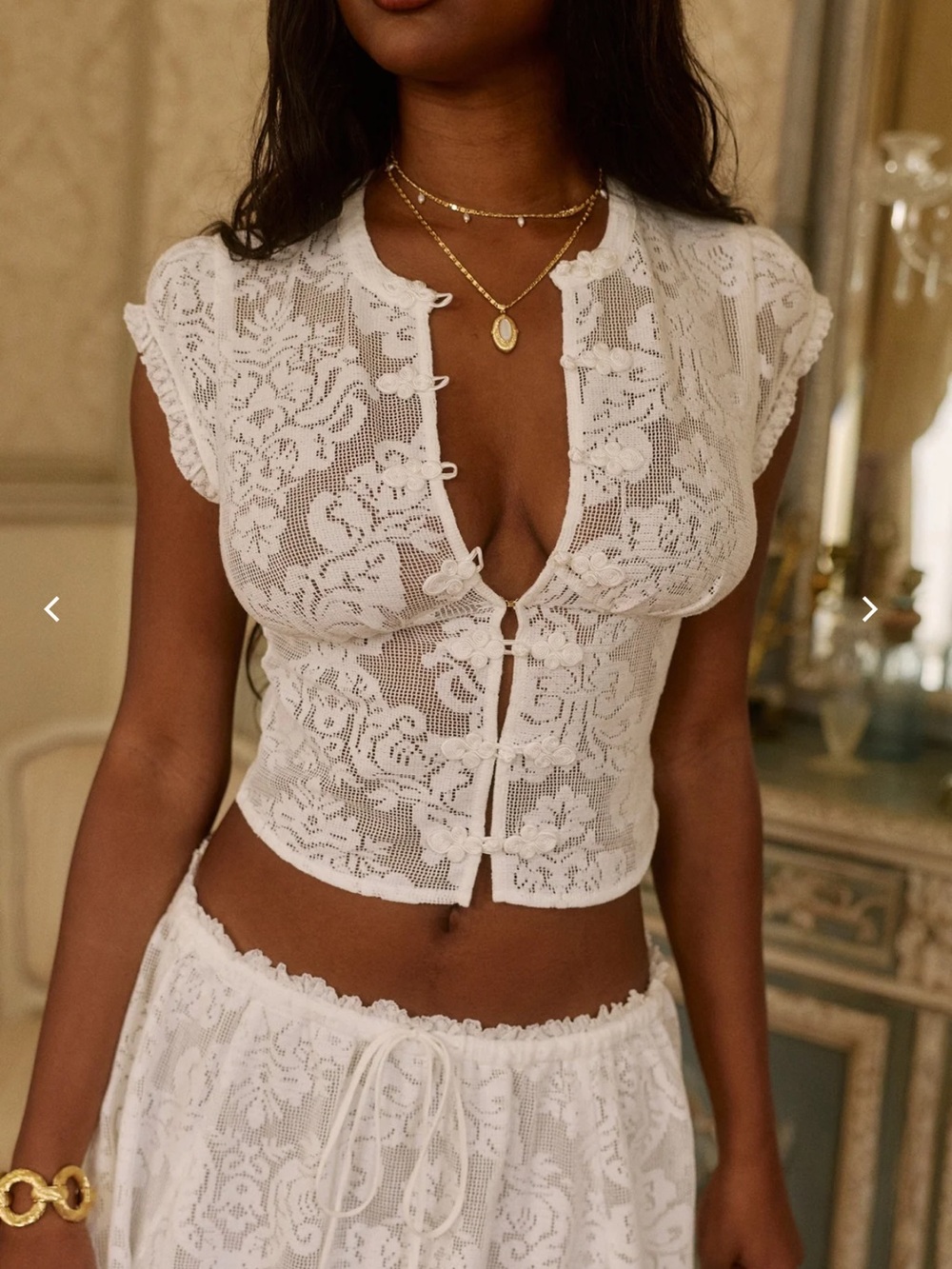 Bydee White Lace Button-Up Crop Top
